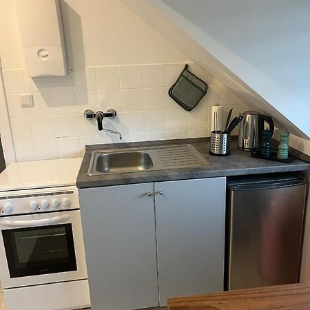 25 Qm Ferienwohnung Neuss Furth מראה חיצוני תמונה