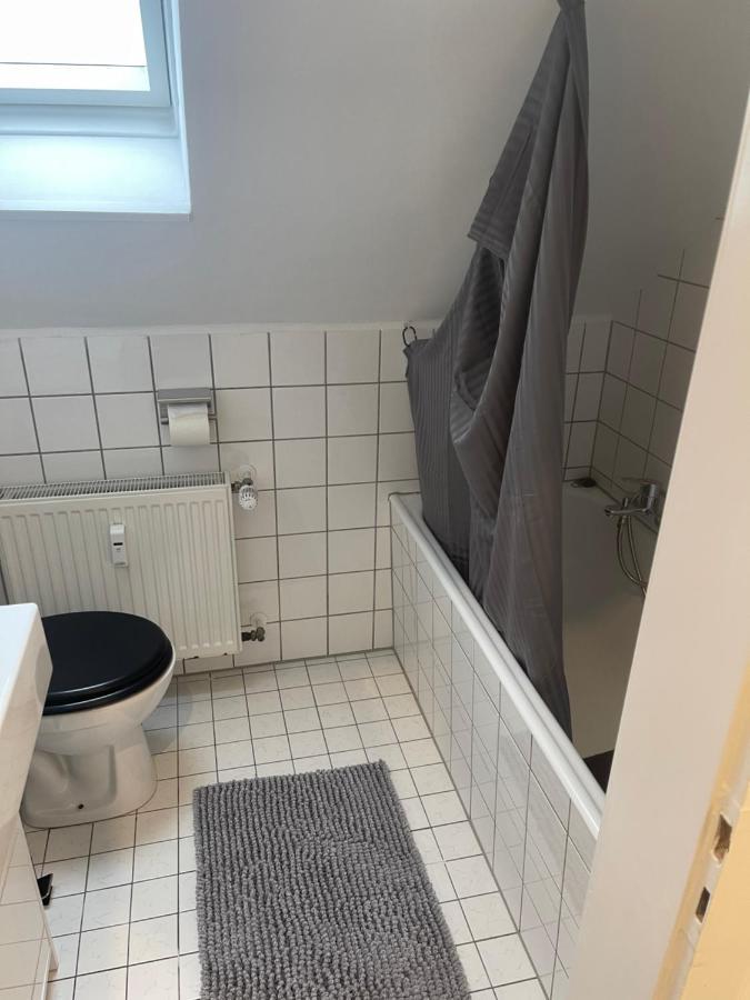 25 Qm Ferienwohnung Neuss Furth מראה חיצוני תמונה